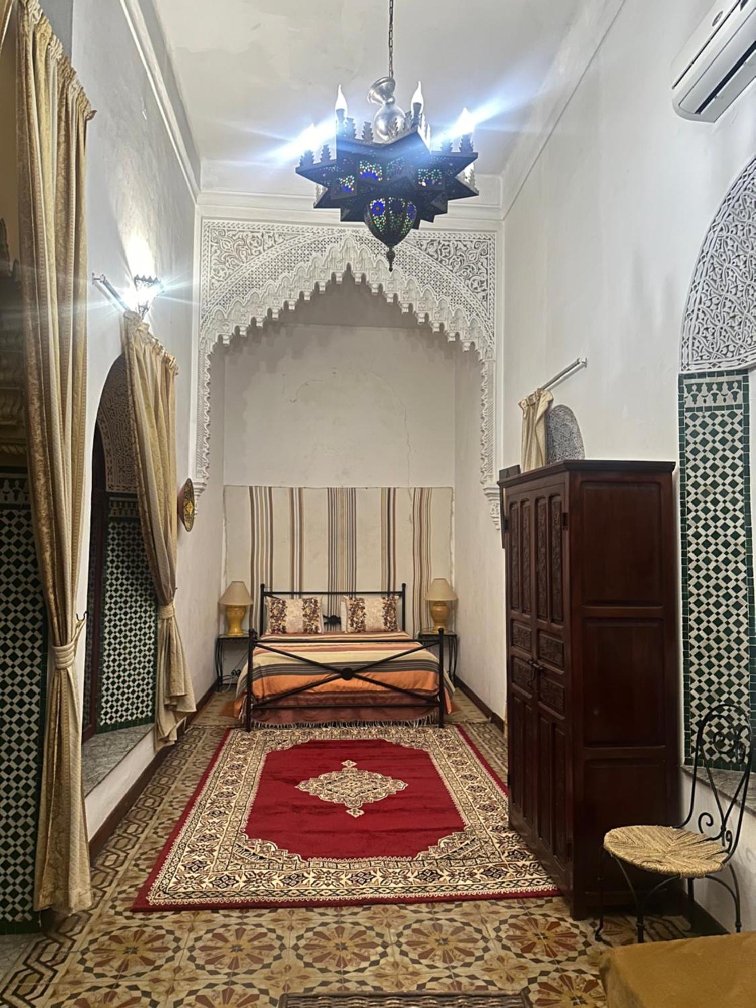 Riad A La Belle Etoile Salé Exterior photo